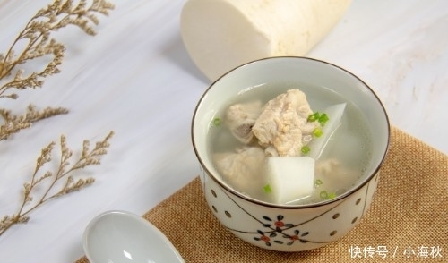  萝卜排骨汤|天热多喝这碗汤，解渴消暑人人爱，10块钱能煮一大锅，超值