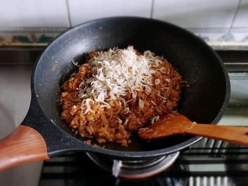 清新|春天的野菜是大自然的馈赠,一款鼠曲草青团,感受清新的美好