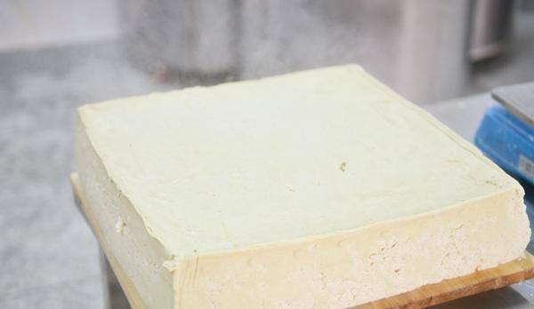 中国|同样是切豆腐,英国切条,日本切块,法国切花,看中国没开玩笑