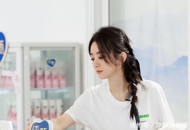 综艺|从赵丽颖在《中餐厅》的表现看,她是真的不适合综艺吗