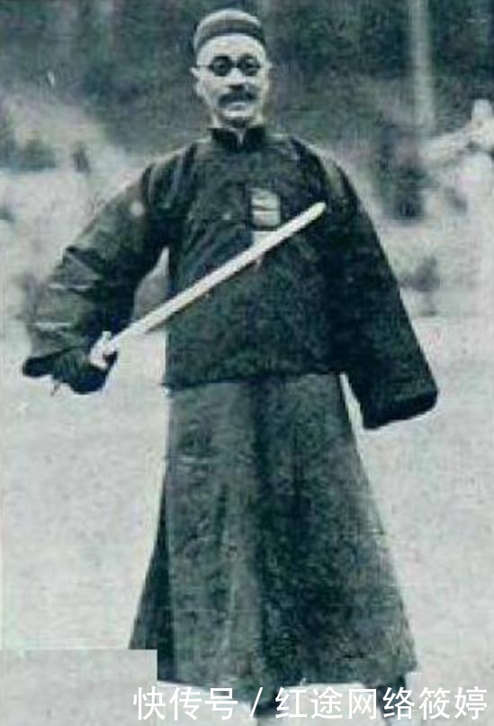 武当|他是民国军阀,也是武当剑法宗师,武功高强,15步内一招制敌!