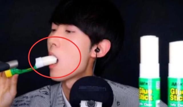 偷吃|上课也能“光明正大”偷吃的“4种零食”,再也不怕被老师看见了