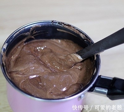 巧用|香橙巧克力小蛋糕---教你巧用天然香料，会有意想不到的效果