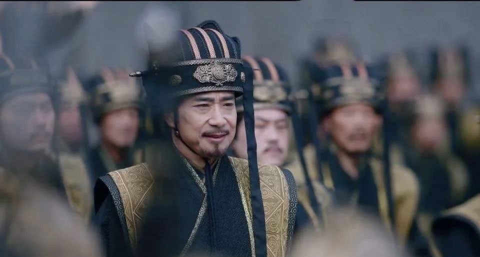 横空出世|他死后25年,中华第二帝国横空出世