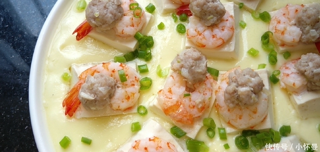 好吃|豆腐中打入2个鸡蛋,没想到这么好吃,鲜嫩味美,上桌汁都不剩