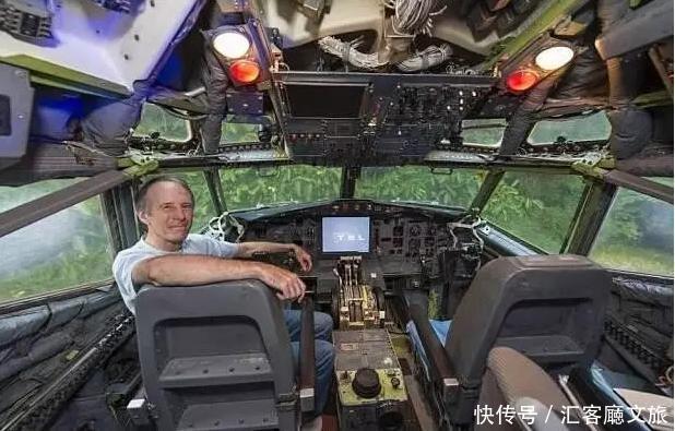  改成|69岁老人逃离城市，将报废飞机爆改成三室一厅山景房！