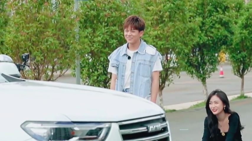 考驾照|7人考科目一,3人挂科,这档综艺节目彻底暴露明星智商