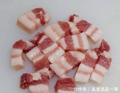 不吃|如果孩子们不吃胡萝卜怎么办?炖一锅五花肉烧胡萝卜菜,营养可口
