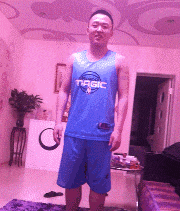  GIF|搞笑GIF：妹子你这么会玩，你男朋友知道吗？