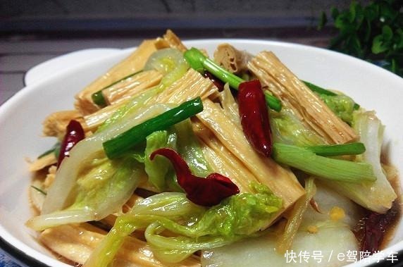 腐竹|要说好吃下饭,那还得是家常菜超简单的白菜腐竹,走起!