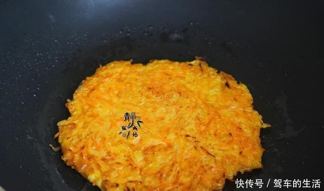 孩子|十分钟快手早餐饼,又香又软,好吃护眼,孩子天天点名要吃