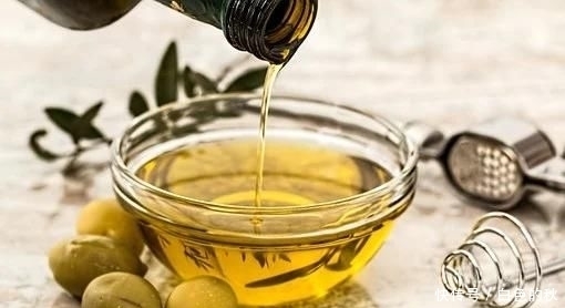  苹果型身材|看体型选食物！4大常见身材减肥方法！大公开！