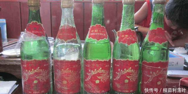 年终|年终存口粮酒,汾酒53、绿瓶高脖,谁更值得存放,明白人给出答案