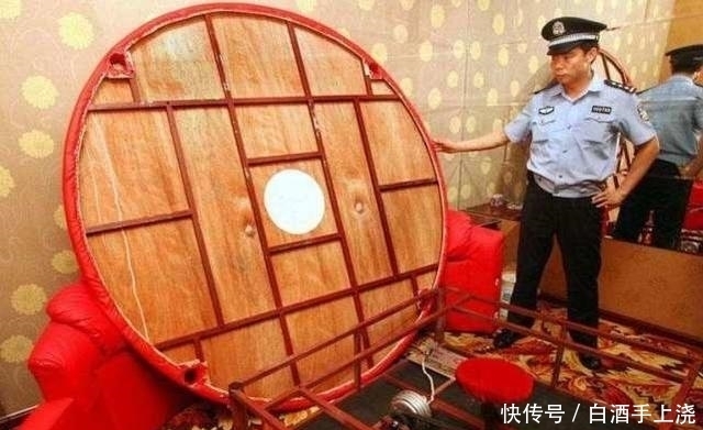  叔叔|警察叔叔的“扫黄”窝点是怎么的来的？原来这些人的功劳最大！