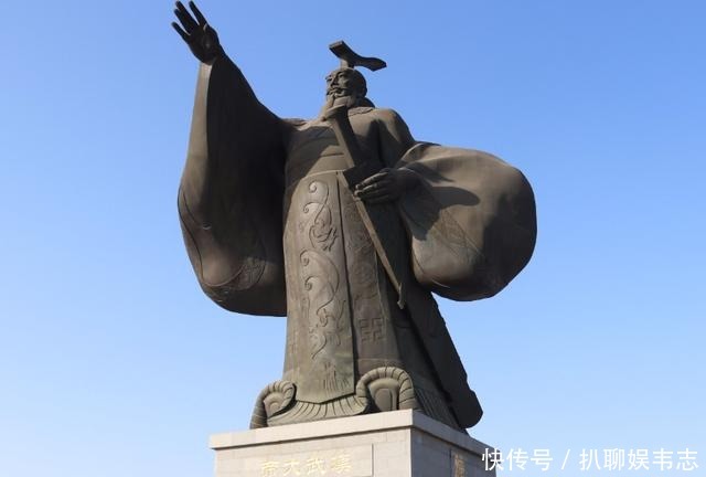 修建|比秦始皇陵墓还大，杀2万余人陪葬！