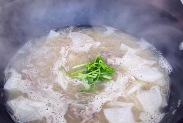 猪肉|立秋之后,牛肉猪肉靠边站,秋天最该吃这肉,鲜香温和降秋燥