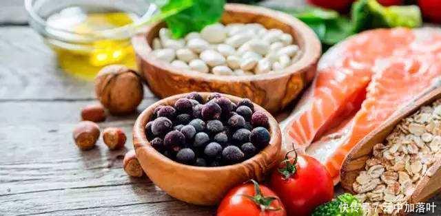 日本|日本人中国人简直有毒,这么好吃的美食他们居然拿来喂狗