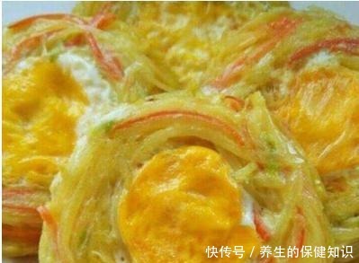 冬天|冬天我家早餐都这样吃，土豆一切一拌，外焦里嫩，香香脆脆，好吃