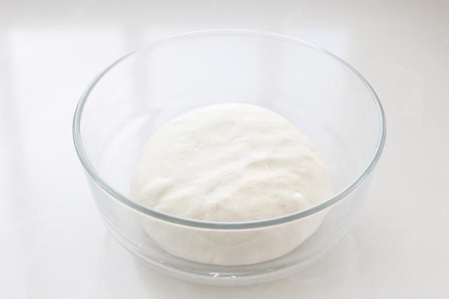  倍儿|此菜自带特殊香气，蒸包子口感一流，透白暄软倍儿鲜美，真解馋！