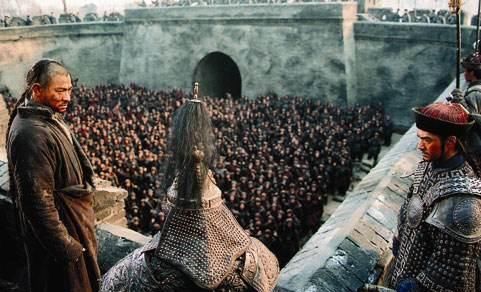 庆功宴|太平军8位王爷把主将首级，献给李鸿章，庆功宴上，李鸿章：杀了