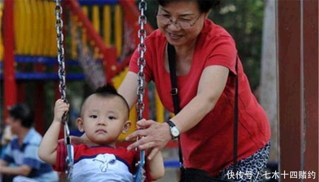 不孝|这3类父母，老了之后孩子抢着“孝顺”，晚年生活很幸福