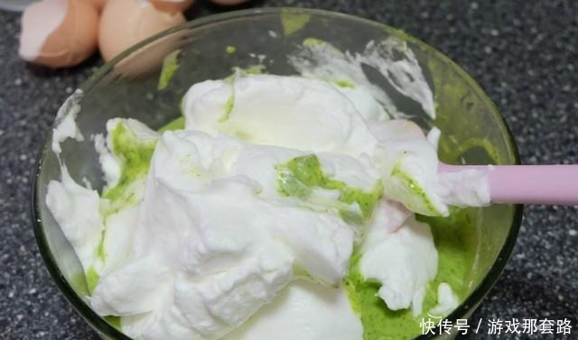 分享|蛋糕亲手做,美味更健康,详细步骤分享,掌握做法,比买的还好吃