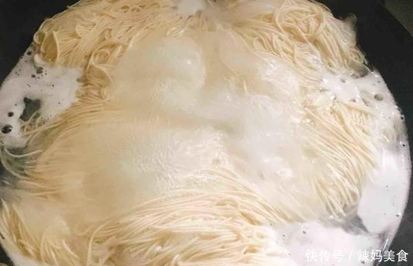 光光|费用仅为五块钱,这道菜让你在夏天胃口很大,他和米饭一起吃光光