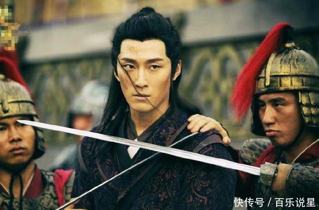 发动|一武将发动兵变，带3千人包围皇宫，皇帝说了3个字，3千人全跑