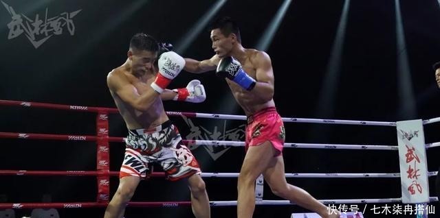 记录|记录精彩瞬间!中国超级新人王赛65KG四强即将决出