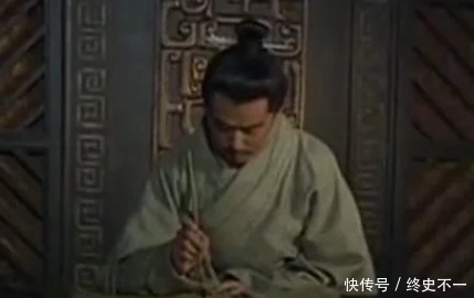 孔融|孔融被处死前哀求曹操放过儿子,9岁儿子说了一句话,成了千古名句