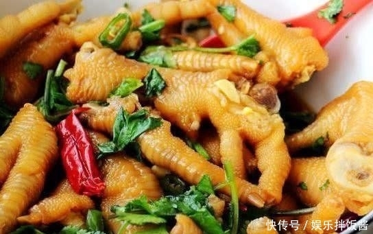  排骨|多吃些健康的菜给家人吃。它们尝起来又美味又美味。你可以吃多碗饭