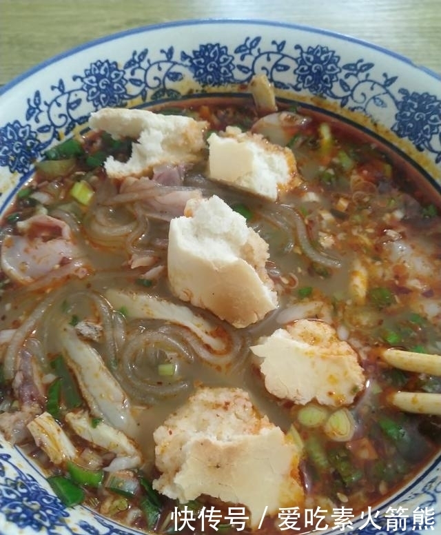 吃羊杂|关中名吃,大锅熬汤,秋天来一碗暖心暖胃又滋补