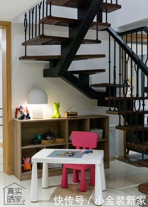  亲自|妈妈亲自改造180㎡的大房子，舒适又好看，三代同堂都满意。