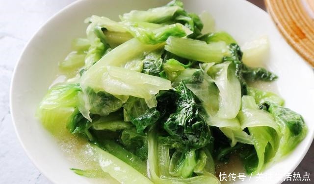 妈妈|回娘家妈妈亲手做的饭菜,圈友看见不淡定了果然是亲妈