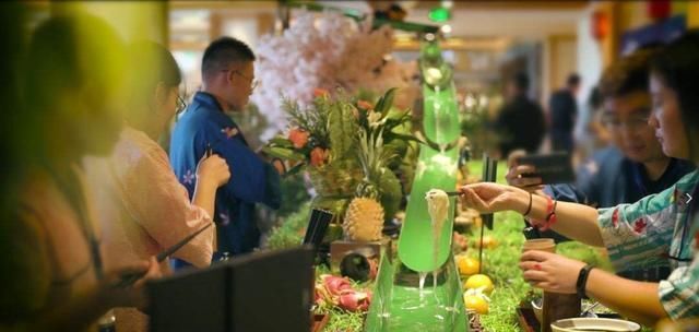 素面|火遍日本的“流水素面”，传入中国后却默默无闻，吃货表示太脏了