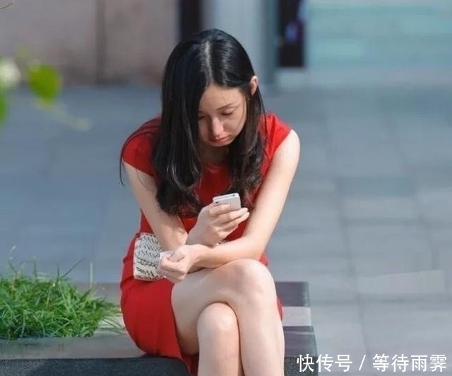  美女|街拍美女，时尚潮流里的美丽佳人，谁最让你心动