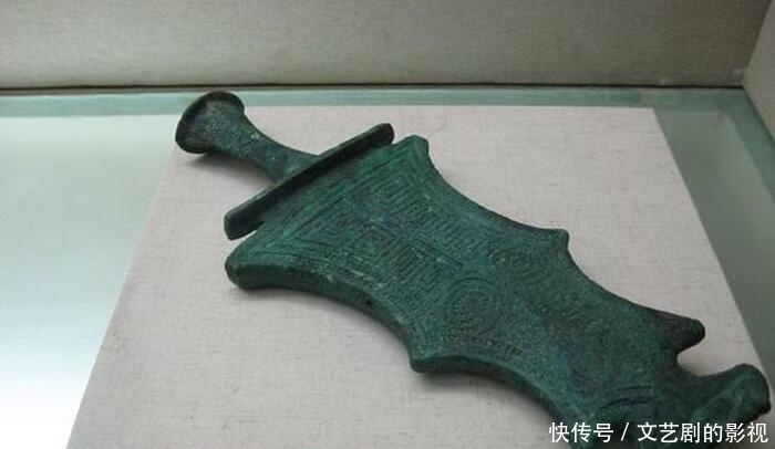 克雷默长剑|世界兵器八大巨剑:中国有五,一把7米5一把21米,超乎想象