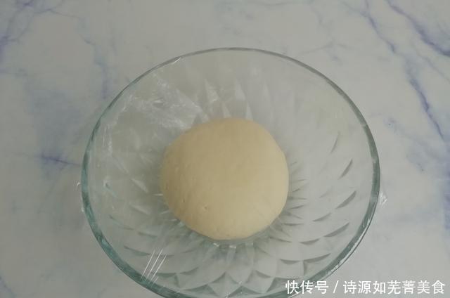 奶香|教你做孩子爱吃的奶黄包,香甜松软,奶香浓郁,一顿3个不够吃!