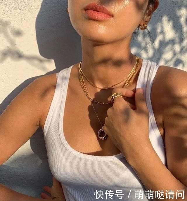 单品|一柜子衣服里,最常穿的居然是它