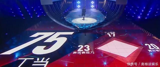反射|动作反射心理,杜华给丁当擦眼泪的双手,背后意味着什么
