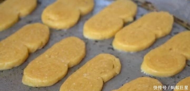  做法|它是我家最受欢迎的面食，我一周做3回，回回吃干净，还嫌做得少