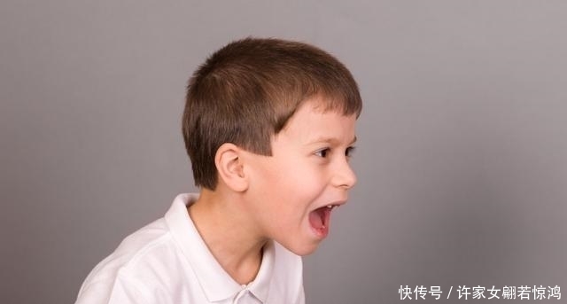  乖巧|16岁男孩休学自闭沉迷游戏，别被孩子从小的＂乖巧听话＂给蒙骗了