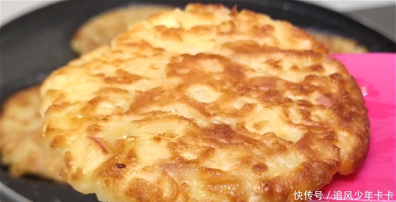 孩子|天冷了,苹果不要直接吃,加两个鸡蛋,香甜松软,出锅孩子抢着吃