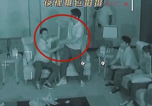 李晨|奔跑吧停电后,蔡徐坤淡定,沙溢害怕,看到郑恺baby,是老成员没错