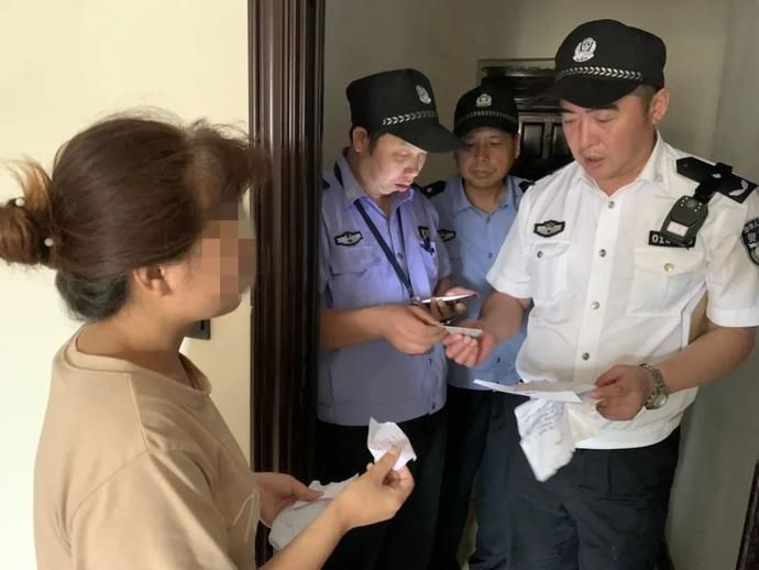 出警|谁敢叫“白衬衣”一起出警二级高级警长默默系上武装带……还把在逃人员抓了回来