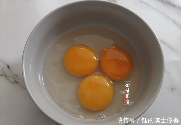 辣椒|这食物一个就10元,加点蔬菜蘑菇,炒一炒出锅,鲜香下饭