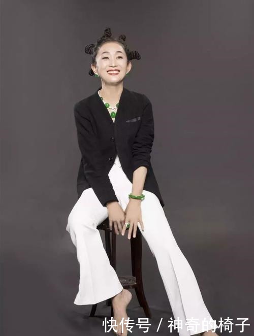  陈谨|“最佳配角”陈瑾话剧舞台获奖无数，女强人，徒步旅行美好生活