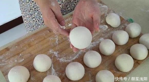 口感|我家发面只放这两样,做出来的面食口感松软,味道更香甜