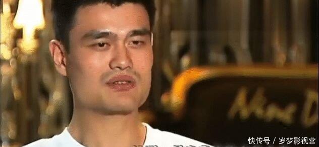 节目|鲁豫逼问姚明:跟中国人说话还用英语?姚明一句话直接噎死鲁豫!