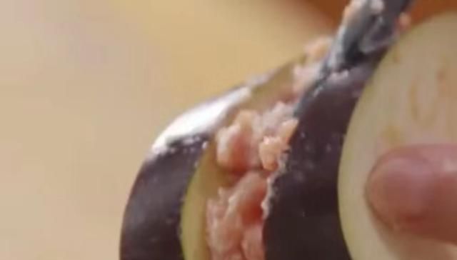 人士|茄子遇到肉、味道666,健康、爱美人士的必备菜品之一